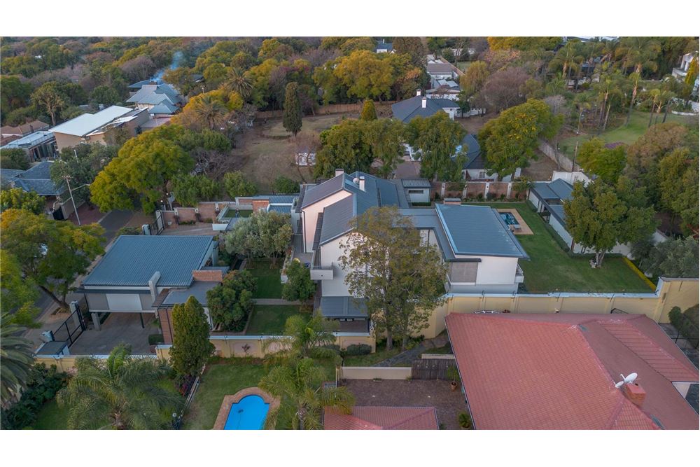 Residential - House - Waterkloof, Gauteng - South Africa - 153 - 1031414150-79