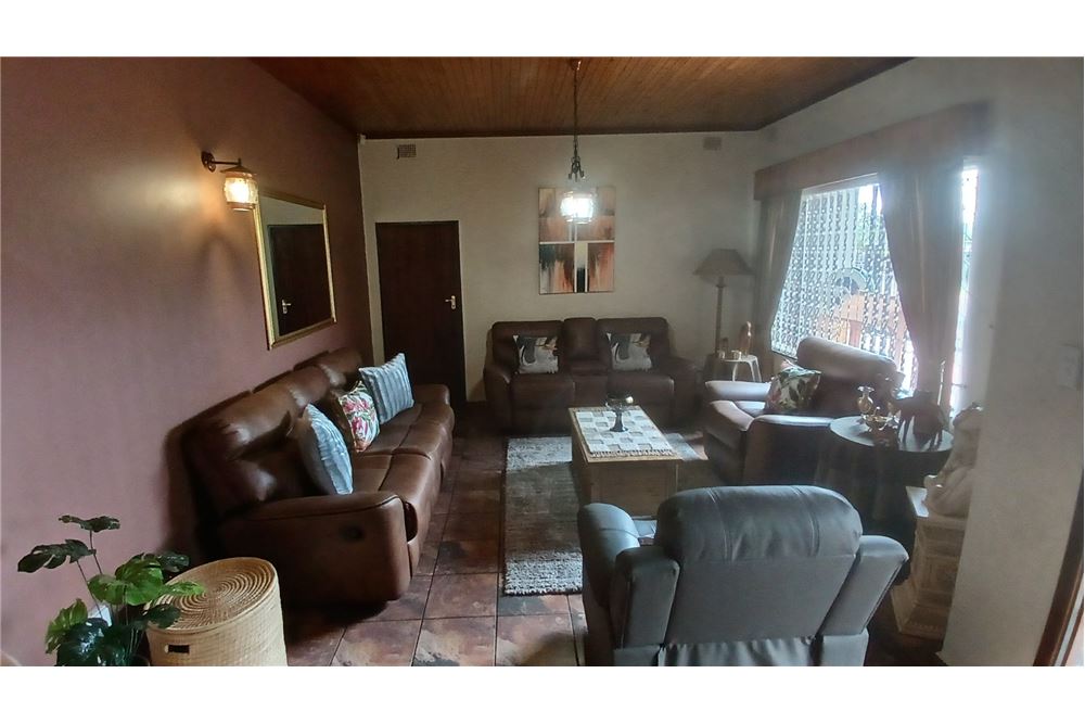 Résidentiel - Maison - Pretoria Gardens, Gauteng - South Africa - 4 - 1031414116-114