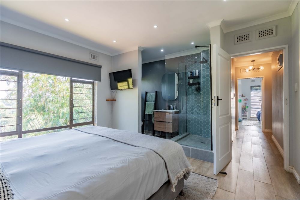 Rezidential - Case/Vile - Glen Anil, KwaZulu Natal - South Africa - 29 - 1031465099-130