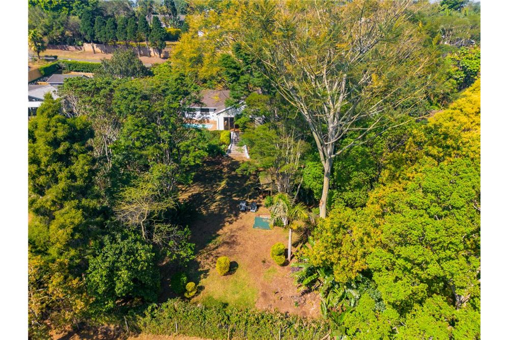 באזור מגורים - בית פרטי - Gillitts, KwaZulu Natal - South Africa - 56 - 1031391019-273