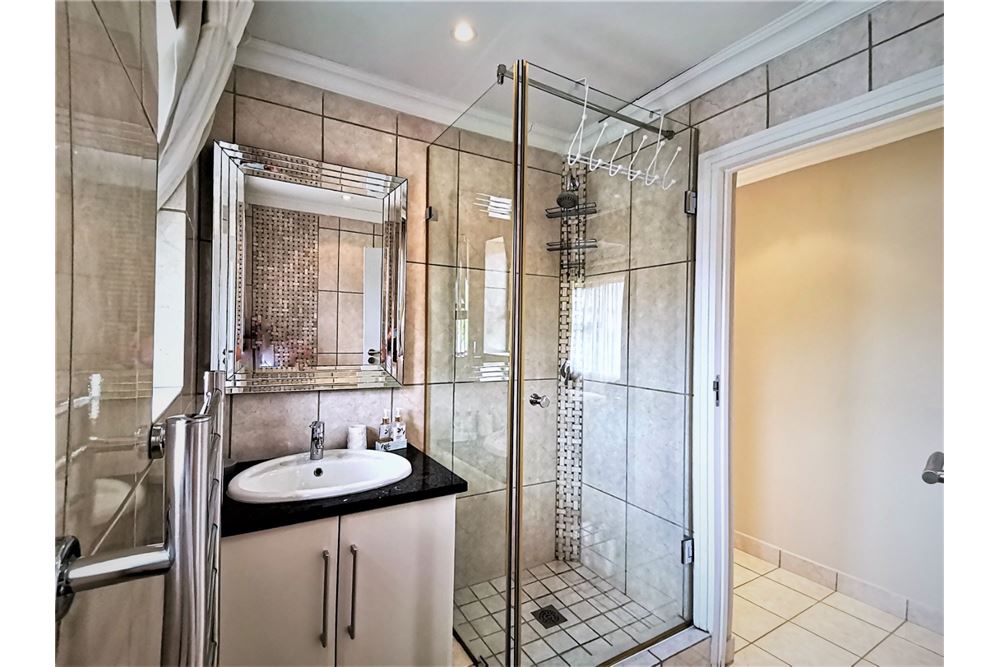 Dzīvojamais - Pilsētas savrupmāja - Hartenbos Landgoed, Western Cape - South Africa - 40 - 1031012001-34