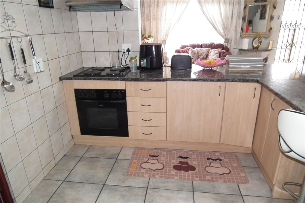 住宅 - 联排别墅 - Amorosa, Gauteng - South Africa - 5 - 1031444025-209