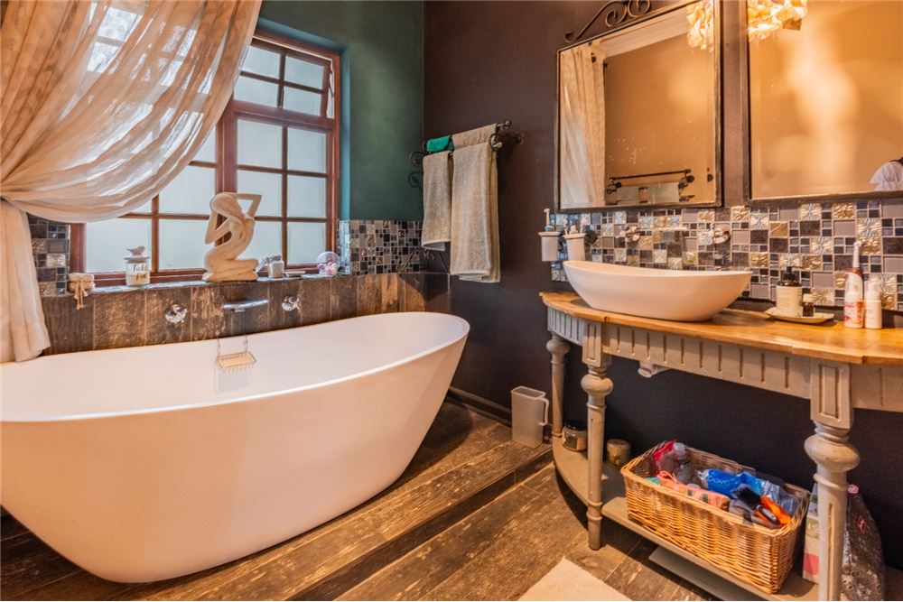 Residential - House - Athlone, KwaZulu Natal - South Africa - 15 - 1031465101-152