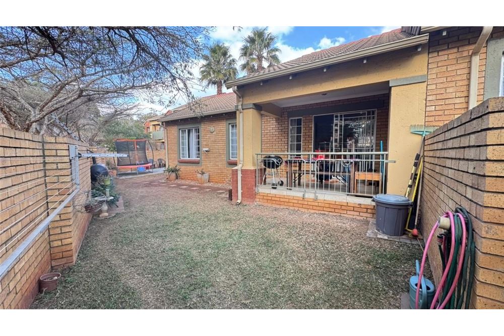 Rezidential - Casă cuplată - Mooikloof Ridge, Gauteng - South Africa - 2 - 1031393151-54