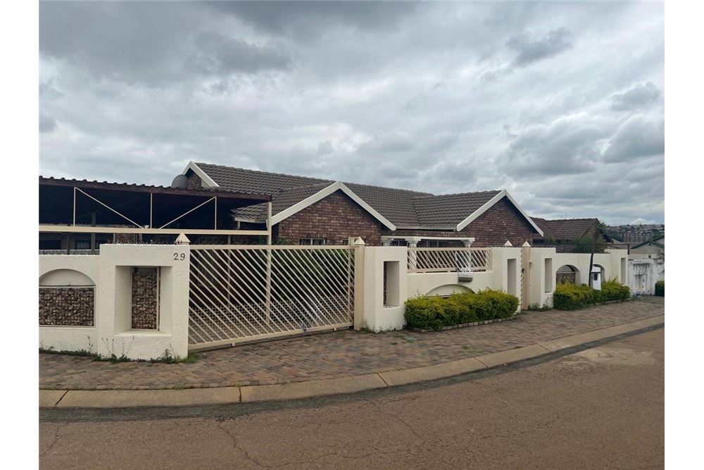 Residential - House - Danville, Gauteng - South Africa - 2 - 1031414015-774