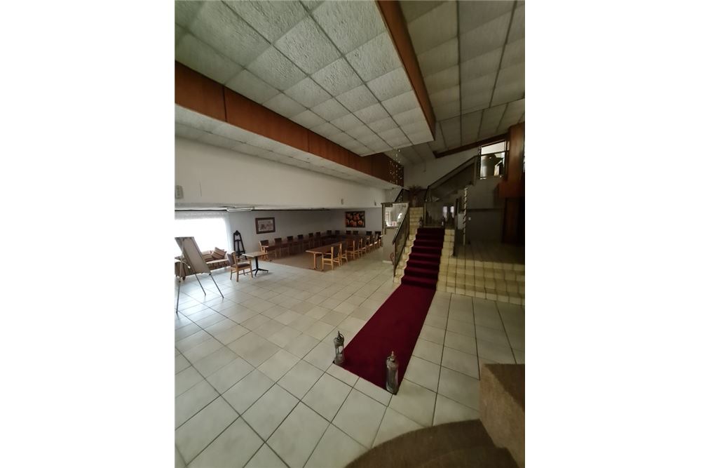 Comercial - Comercio/Tienda - Pretoria North, Gauteng - South Africa - 50 - 1031414050-124