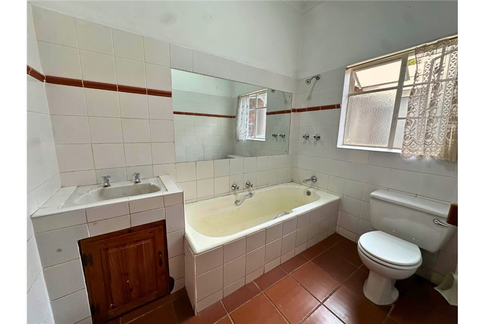 Residencial - Casa - Menlo Park, Gauteng - South Africa - 14 - 1031414143-25