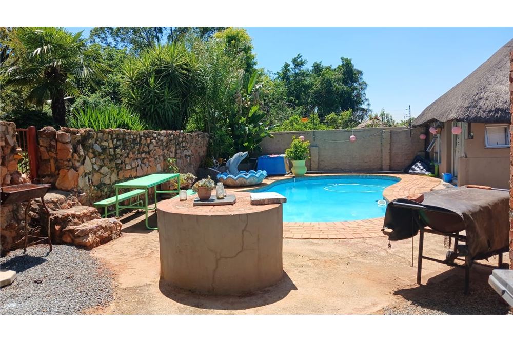 Residencial - Casa - Mountain View, Gauteng - South Africa - 4 - 1031414116-83