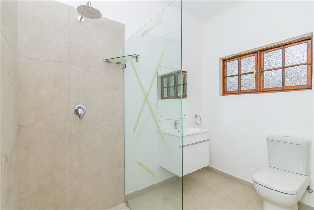 Dzīvojamais - Savrupmāja - Durban North, KwaZulu Natal - South Africa - 10 - 1031465055-122