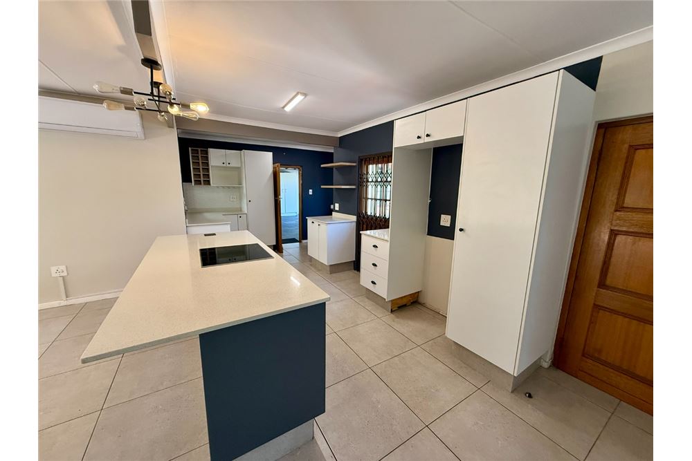 Residential - ทาวน์เฮาส์ - Hillcrest Central, KwaZulu Natal - South Africa - 3 - 1031391020-886