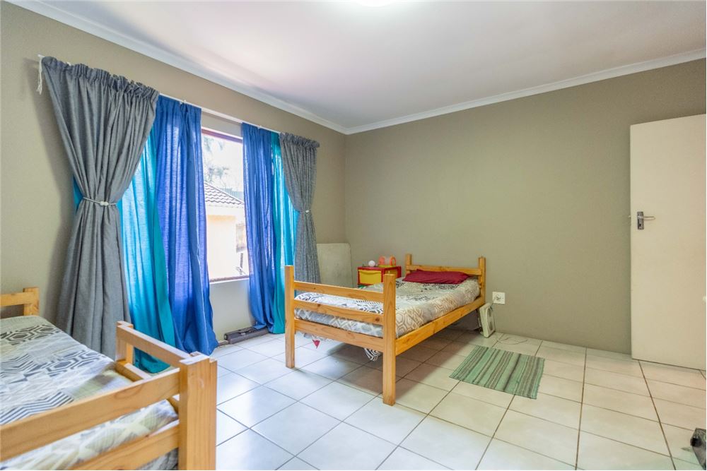 Residential - Hiša večstanovanjska - Glen hills, KwaZulu Natal - South Africa - 42 - 1031465026-87