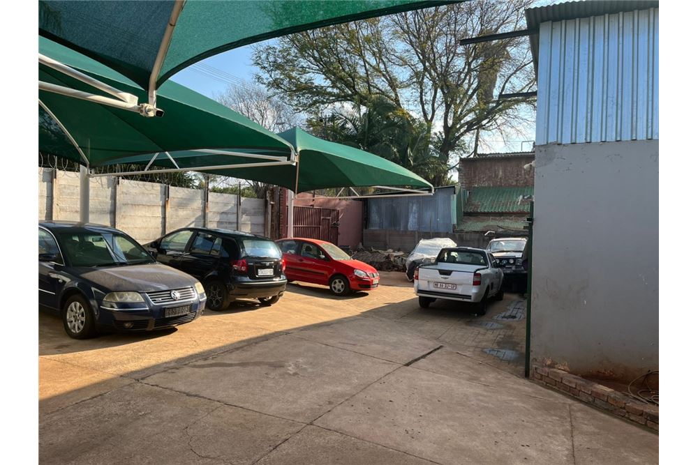 Commercio - Commerciale/Negozi - Sinoville, Gauteng - South Africa - 10 - 1031414142-54