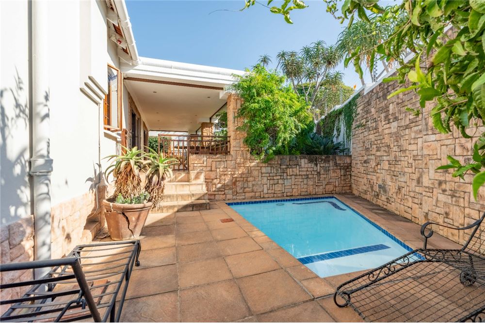 Residential - Hiša večstanovanjska - Essenwood, KwaZulu Natal - South Africa - 3 - 1031389006-964
