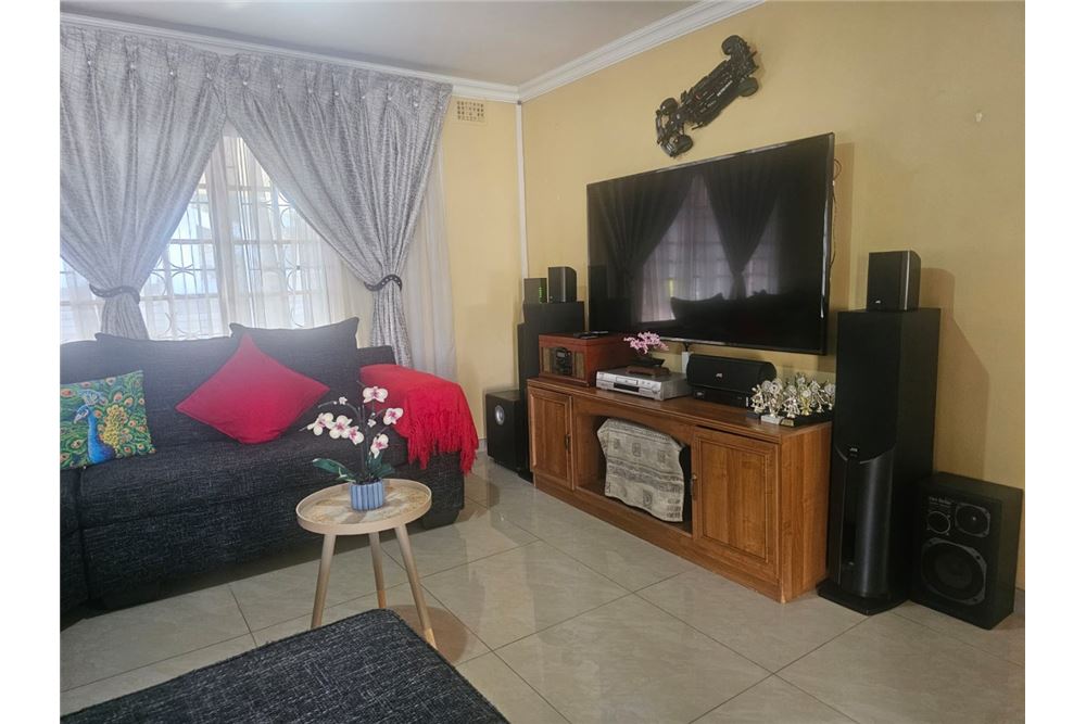 Residential - House - Avoca, KwaZulu Natal - South Africa - 8 - 1031465025-210