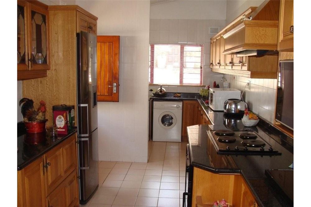 Residential - House - Umgeni Park, KwaZulu Natal - South Africa - 5 - 1031465021-224