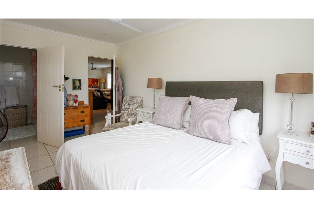 Residential - House - Glenashley, KwaZulu Natal - South Africa - 45 - 1031465029-138