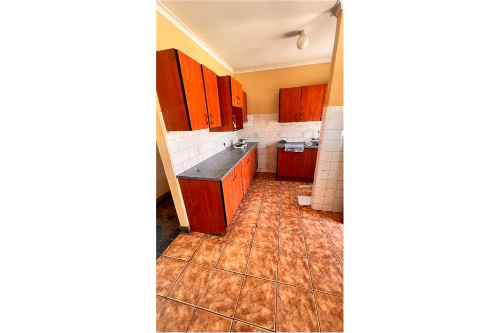 Residential - House - Dorandia, Gauteng - South Africa - 9 - 1031414112-24