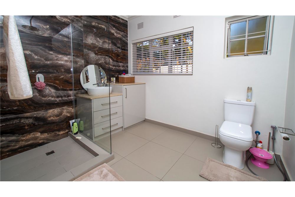 Dzīvojamais - Savrupmāja - Durban North, KwaZulu Natal - South Africa - 23 - 1031465084-307