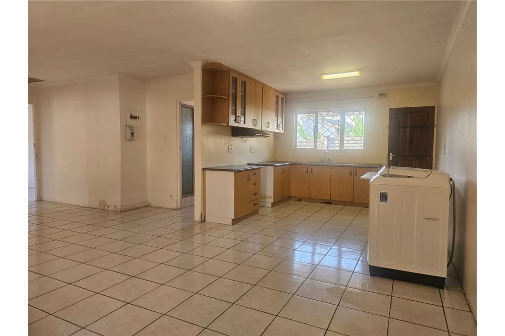 Residential - House - Avoca, KwaZulu Natal - South Africa - 33 - 1031465025-210