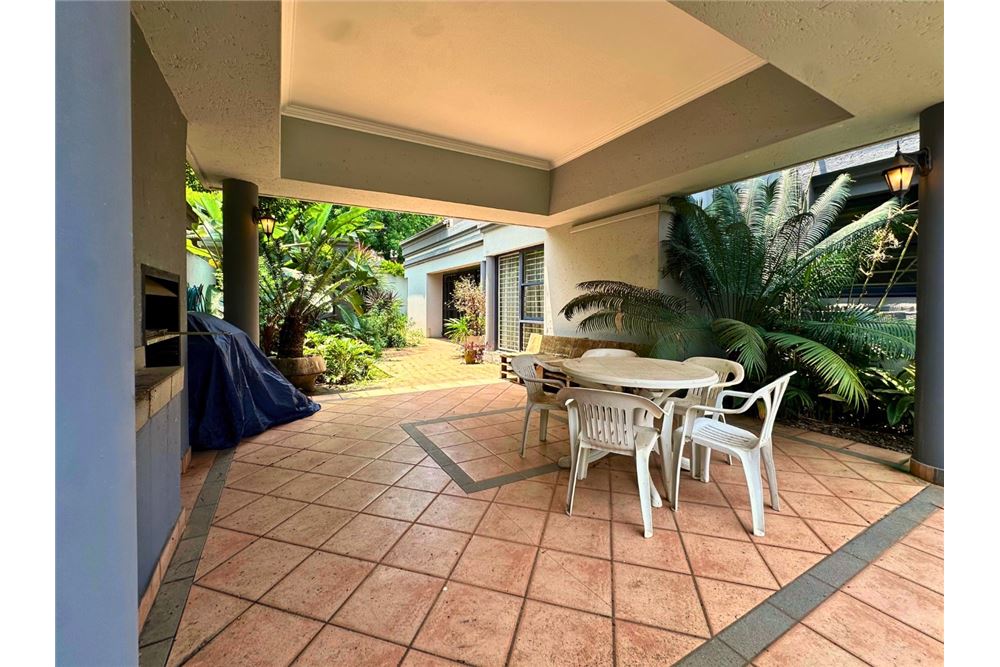 Residenziale - Casa - Lynnwood, Gauteng - South Africa - 3 - 1031414143-36