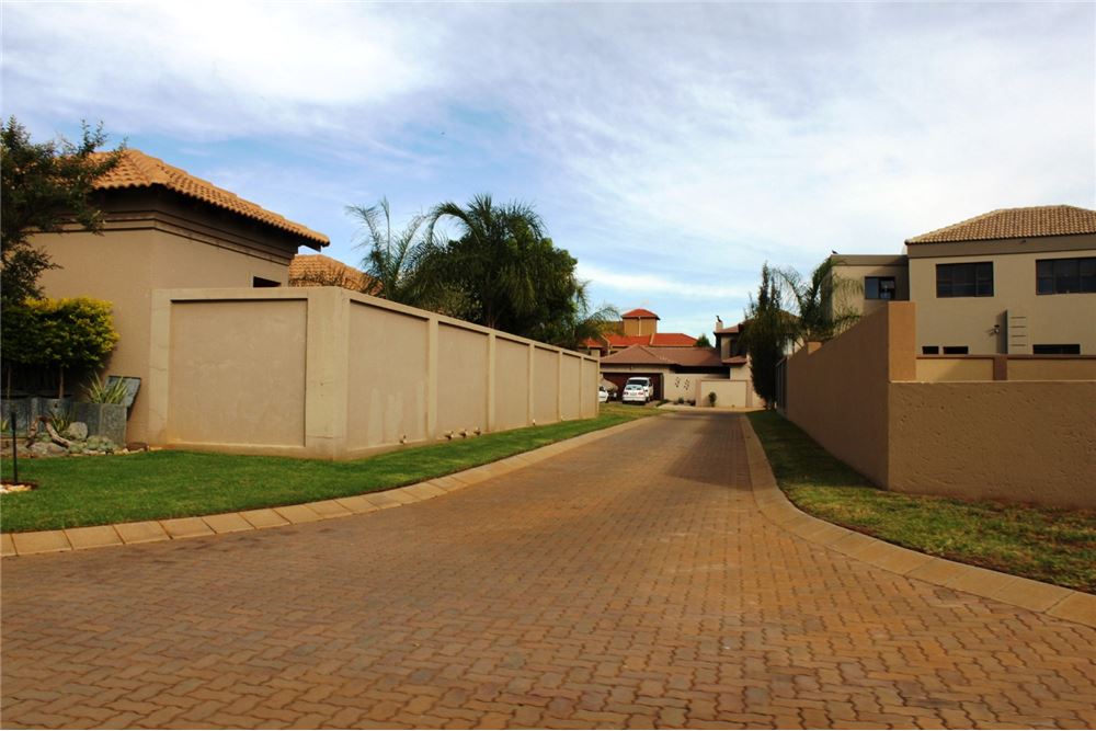 Residential - Ledig land - Melodie, North West - South Africa - 11 - 1031416028-76
