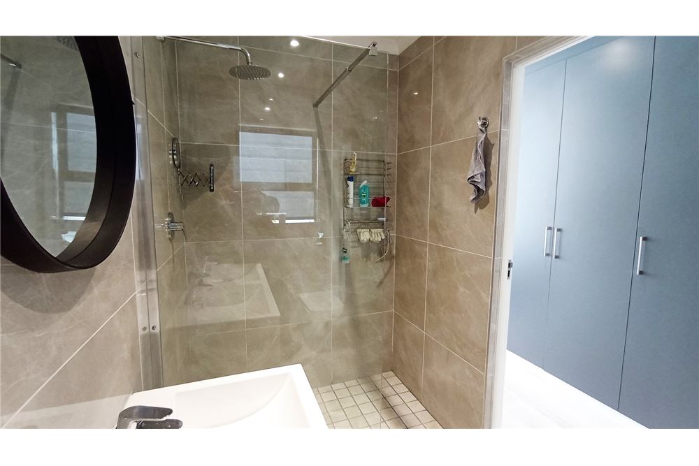 Residential - House - Sandown, Western Cape - South Africa - 14 - 1031400215-16