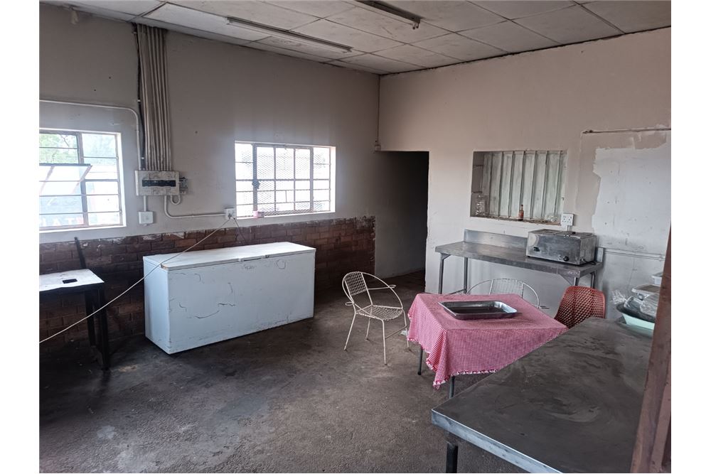 Residencial - Granja - Waterval, Gauteng - South Africa - 18 - 1031414014-161