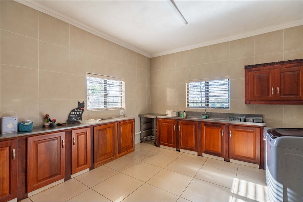 Residential - ਅਲੱਗ ਥਲੱਗ ਬਣਿਆ ਹੋਇਆ ਘਰ - Summerveld, KwaZulu Natal - South Africa - 46 - 1031391057-40