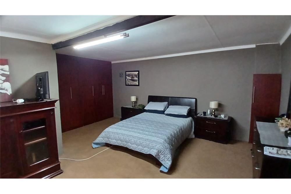 Residencial - Granja - Gerardsville, Gauteng - South Africa - 95 - 1031414116-90