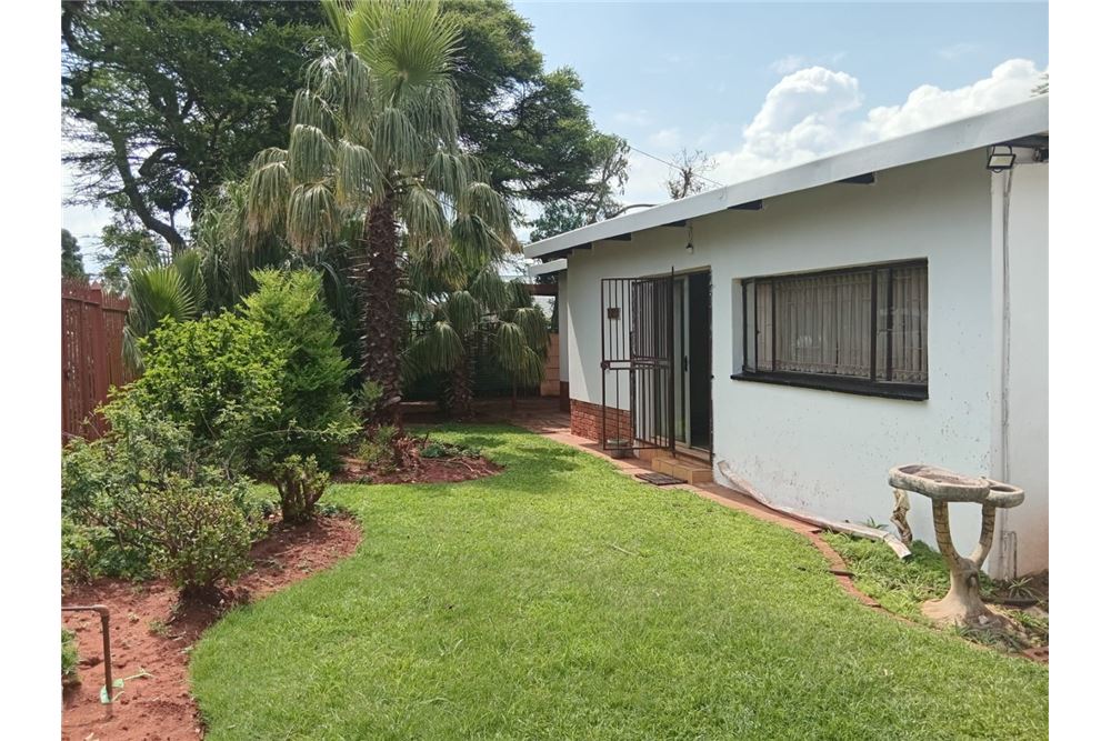 Residencial - Casa - Sinoville, Gauteng - South Africa - 4 - 1031414158-9