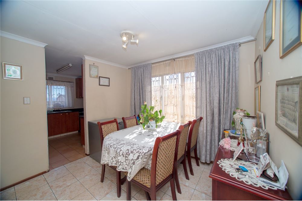 Residential - House - Southgate, KwaZulu Natal - South Africa - 8 - 1031465033-87