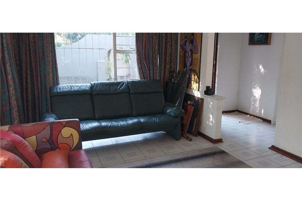 Dzīvojamais - Savrupmāja - Brackenhurst, Gauteng - South Africa - 14 - 1031421052-250