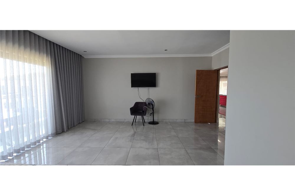 Residencial - Casa - Zambezi Manor Lifestyle Estate, Gauteng - South Africa - 22 - 1031414140-35