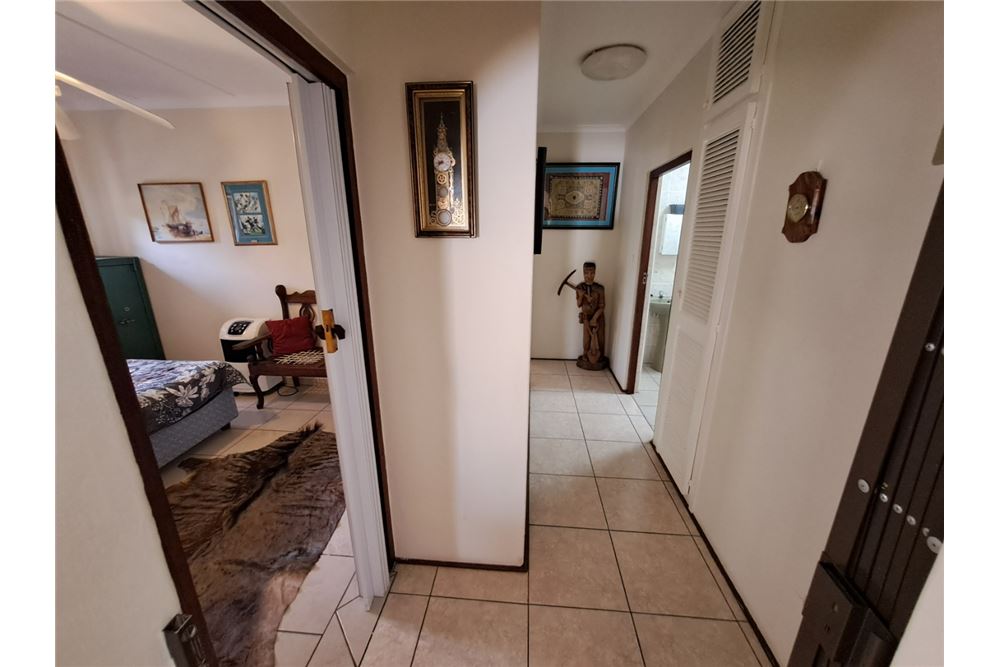 Residential - تاون هاوس - Uvongo, KwaZulu Natal - South Africa - 7 - 1031394006-289