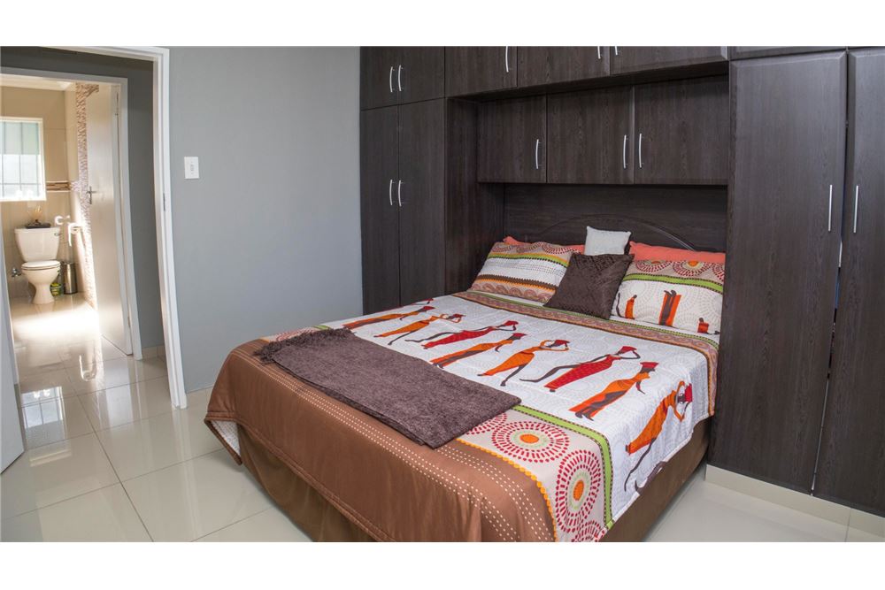 Residential - House - Glen hills, KwaZulu Natal - South Africa - 24 - 1031465050-129