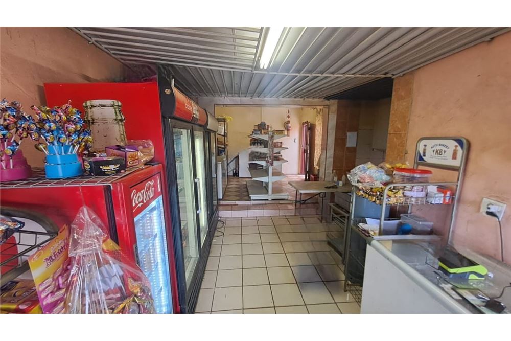 Commercio - Commerciale/Negozi - Lotus Gardens, Gauteng - South Africa - 14 - 1031414126-59