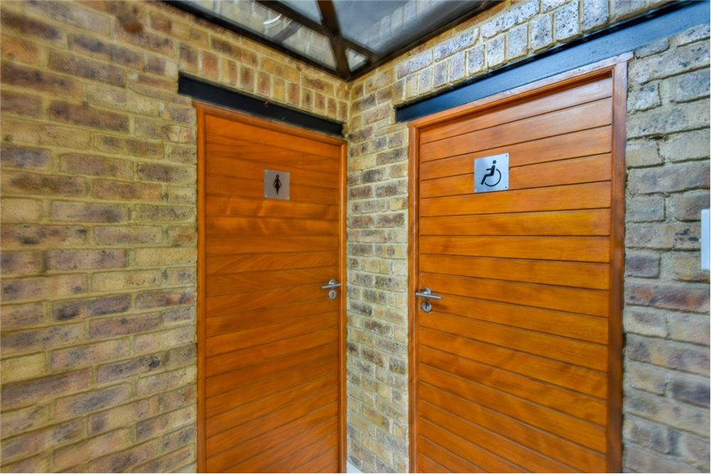 Comercial - Hostal - Kameeldrift East, Gauteng - South Africa - 19 - 1031414001-141