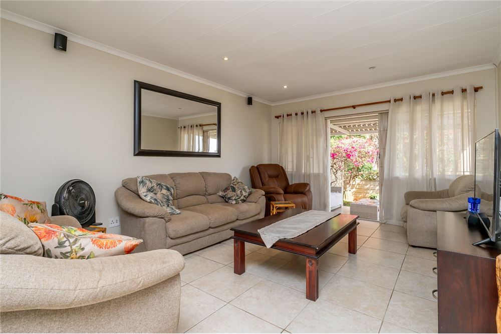 Residential - Townhouse - Glen Anil, KwaZulu Natal - South Africa - 2 - 1031465013-89