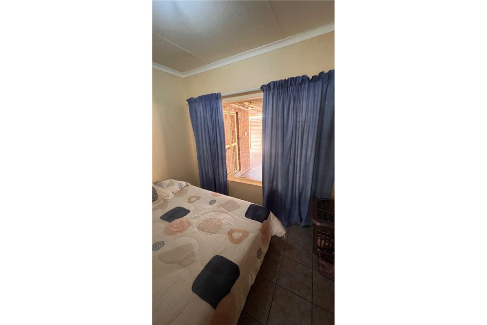 Residencial - Casa - Ninapark, Gauteng - South Africa - 38 - 1031414112-34