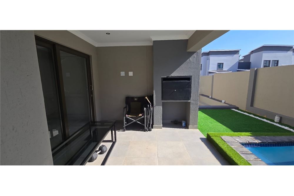 Residencial - Casa - Zambezi Manor Lifestyle Estate, Gauteng - South Africa - 47 - 1031414140-35