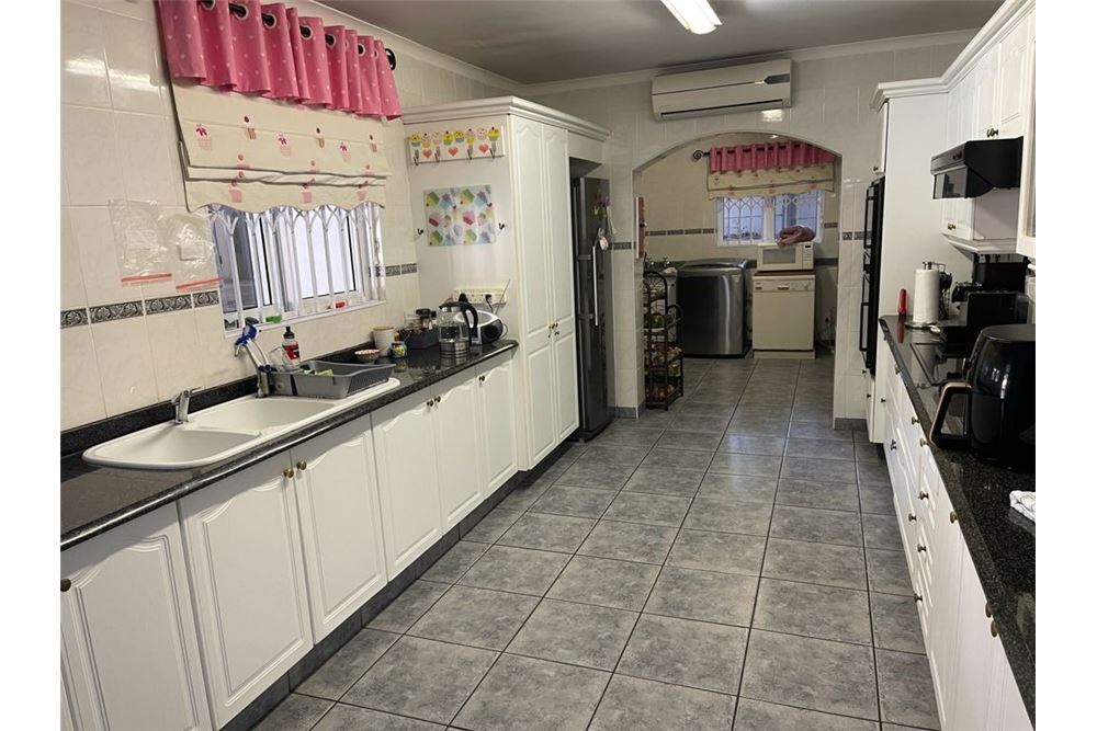 Residential - House - Umhlanga Rocks, KwaZulu Natal - South Africa - 13 - 1031465137-1