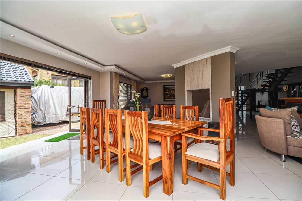 Gyvenamasis - Namas - Bayview, Western Cape - South Africa - 17 - 1031012001-40