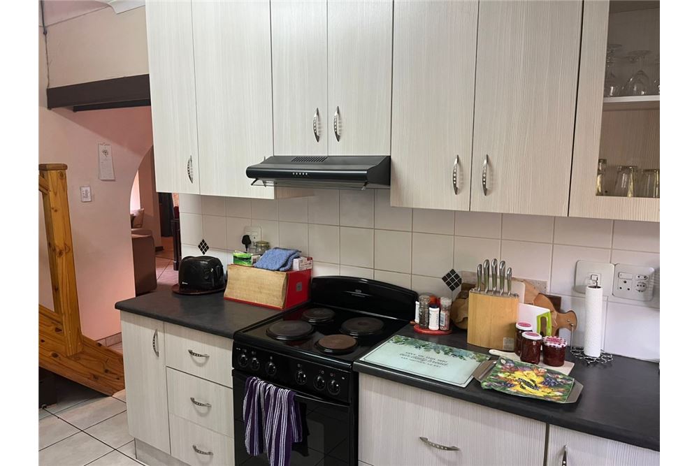 Residenziale - Casa - Magalieskruin, Gauteng - South Africa - 11 - 1031414142-41