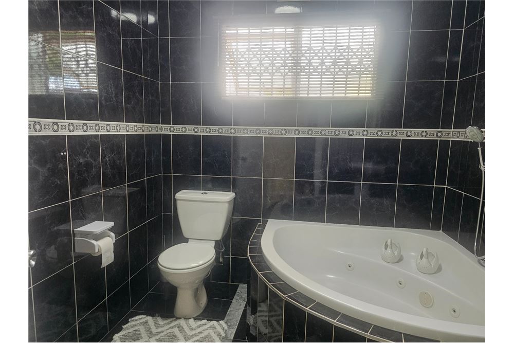 Residential - Townhouse - Mount Edgecombe, KwaZulu Natal - South Africa - 20 - 1031465025-203