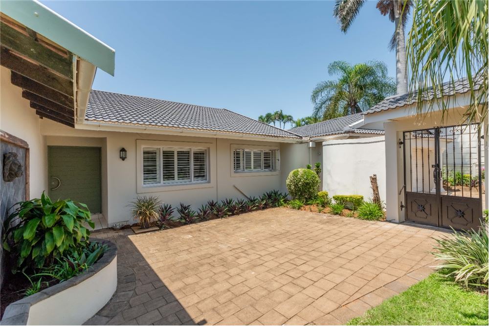 Residential - House - Umhlanga Rocks, KwaZulu Natal - South Africa - 56 - 1031465073-75