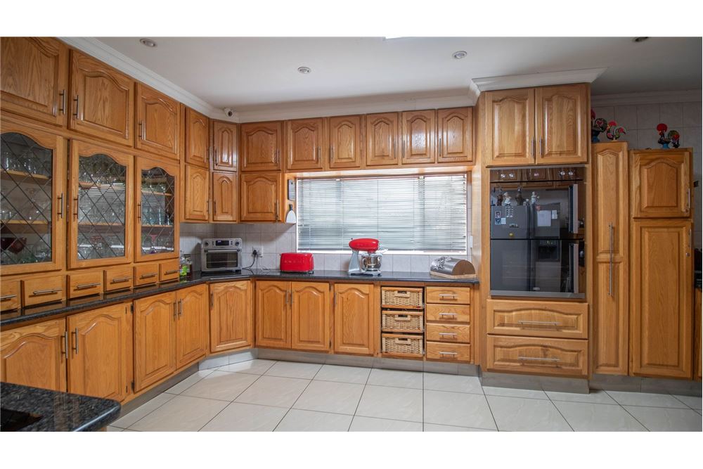 Comercial - Oficina - Queenswood, Gauteng - South Africa - 8 - 1031414013-113