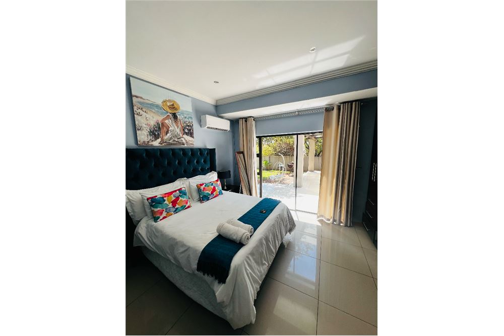 Residencial - Casa - Leloko Lifestyle and Eco Estate, North West - South Africa - 23 - 1031414112-30