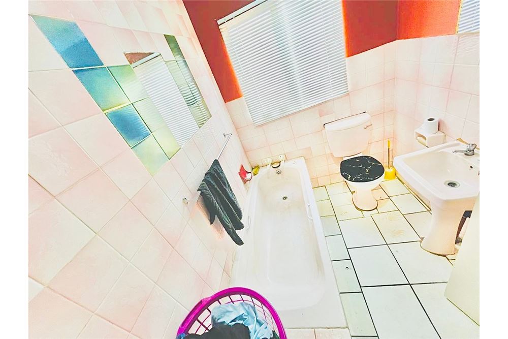 Residencial - Casa - Eersterust, Gauteng - South Africa - 13 - 1031414137-42