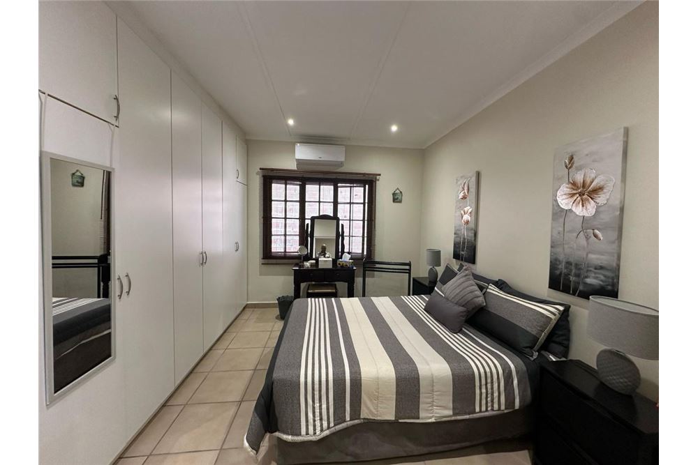 Residential - Townhouse - Durban North, KwaZulu Natal - South Africa - 23 - 1031465047-183