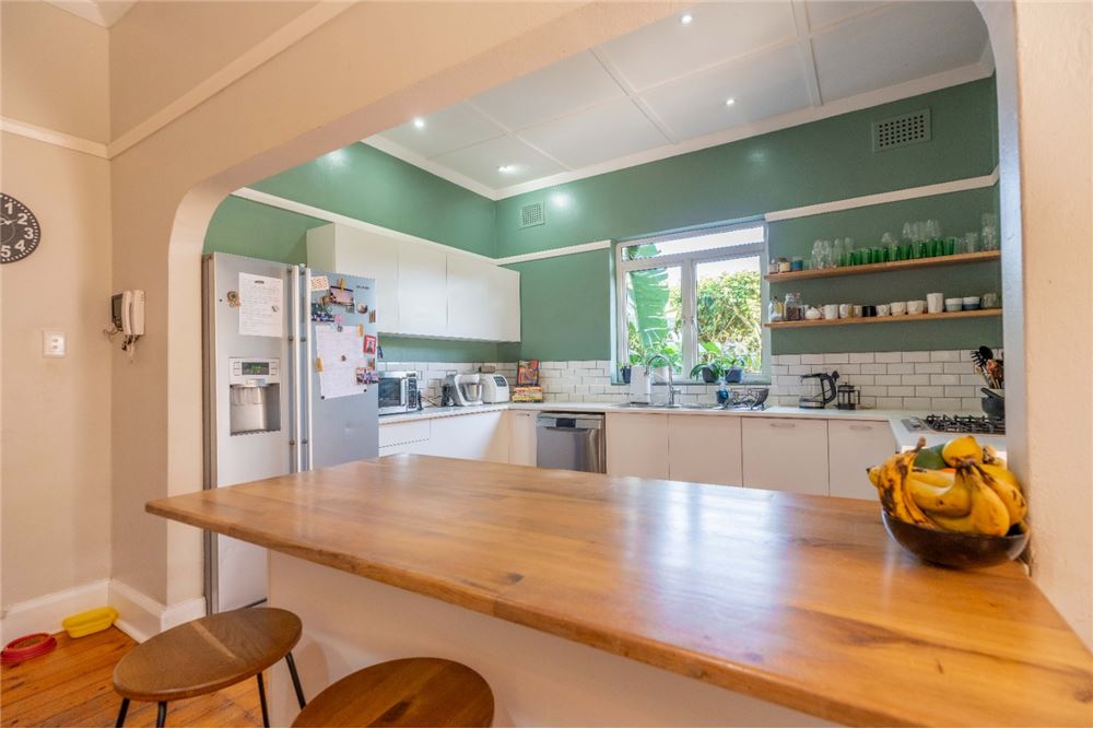 Residential - House - Glenwood, KwaZulu Natal - South Africa - 22 - 1031465109-74